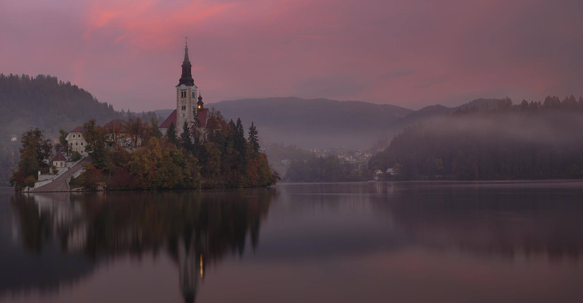 home_wine2_sectionbg2